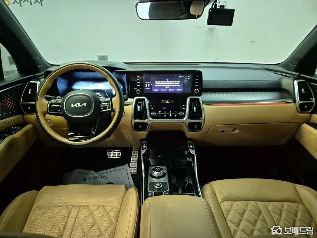 Kia Sorento 31хил.км* SIGNATURE* ОБДУХ* ПОДГРЕВ* 360* , снимка 6 - Автомобили и джипове - 55254210