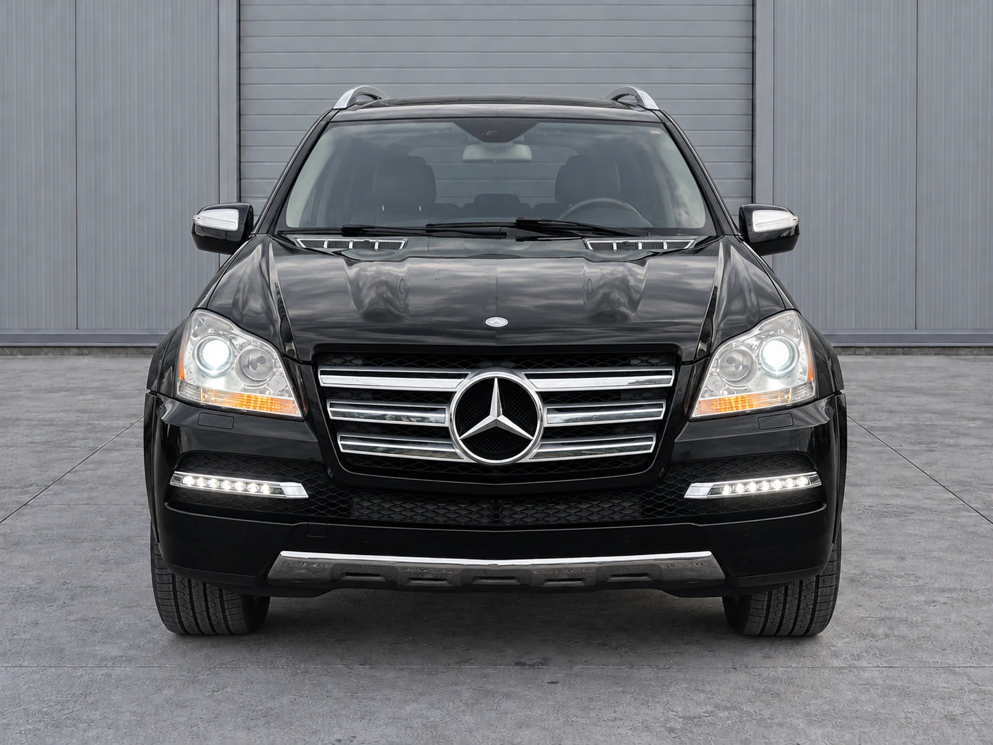 Mercedes-Benz GL 550 AMG, снимка 3 - Автомобили и джипове - 55505679