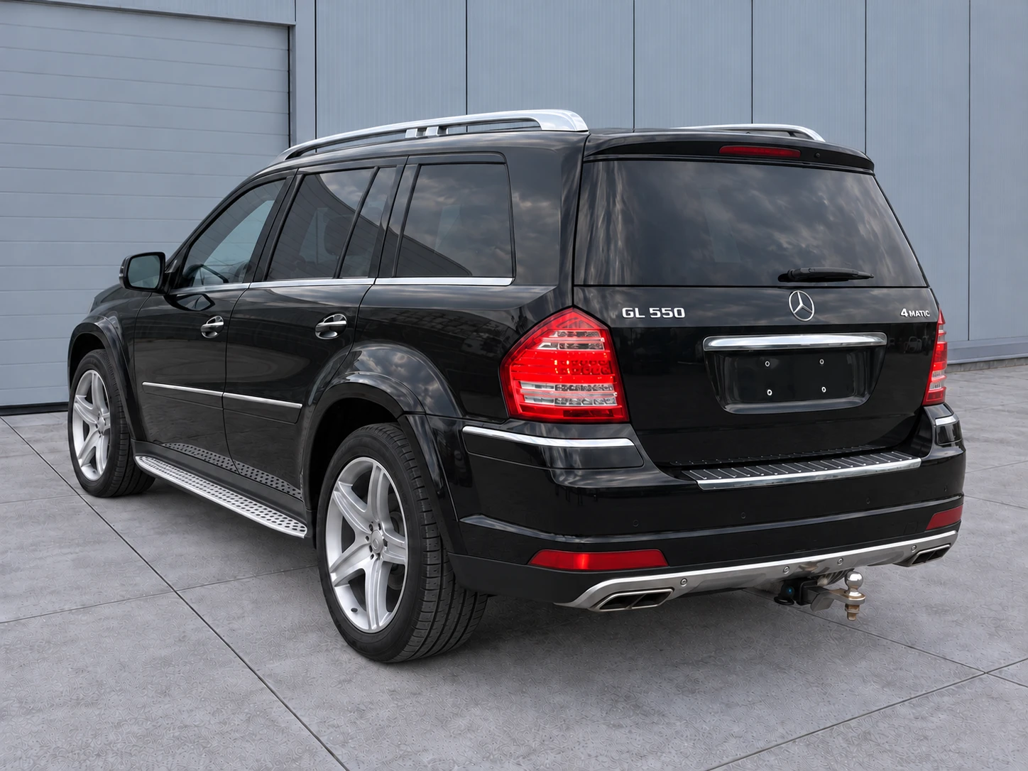 Mercedes-Benz GL 550 AMG, снимка 5 - Автомобили и джипове - 55505679