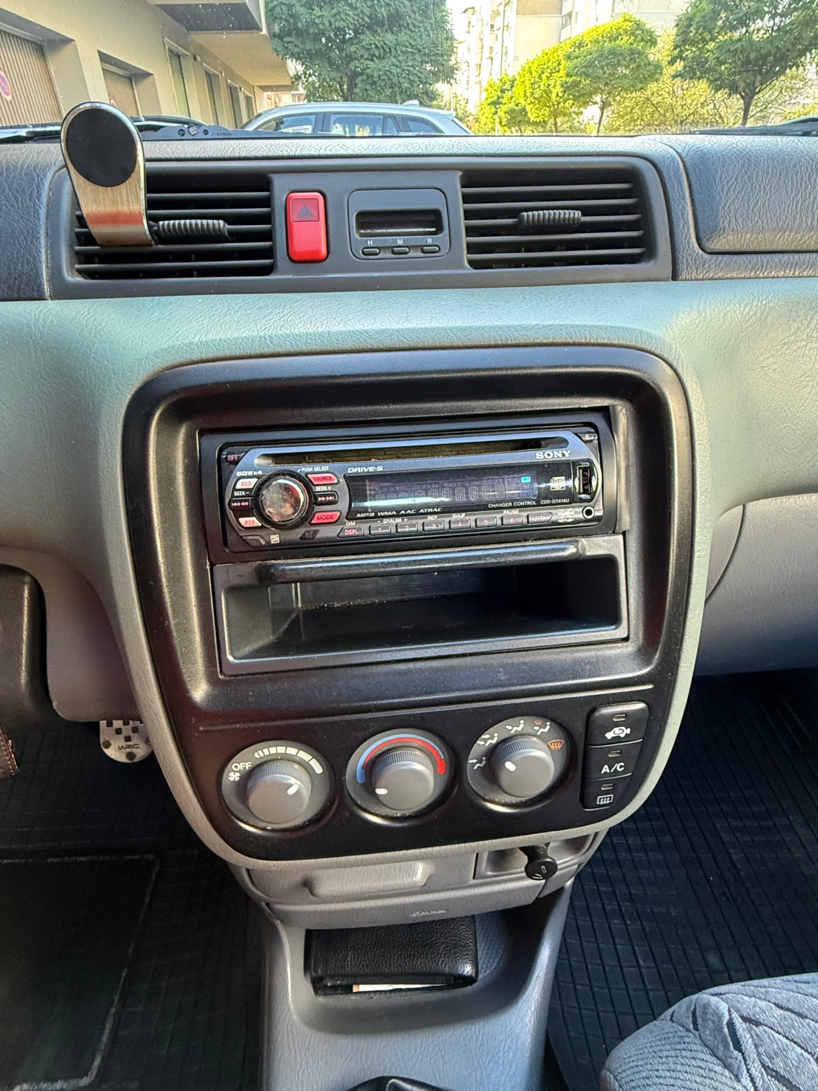 Honda Cr-v 2.0 газ инжекцион, снимка 15 - Автомобили и джипове - 55953229