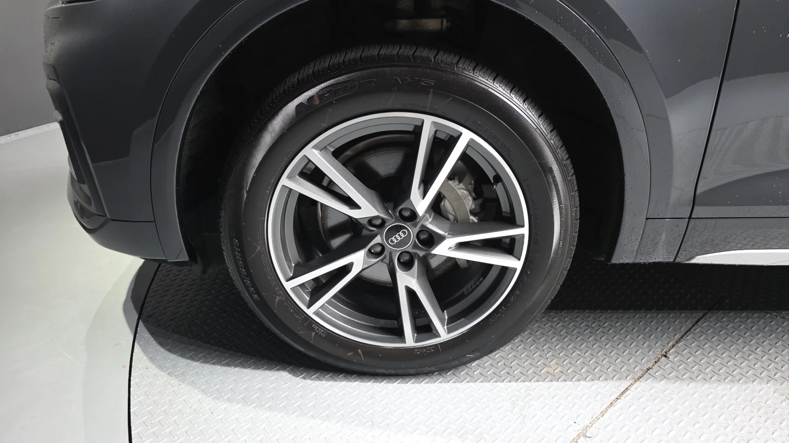 Audi Q5 45 TFSI quattro* BLIND SPOT* ЛЮК* КРАЙНА ЦЕНА, снимка 5 - Автомобили и джипове - 55984075