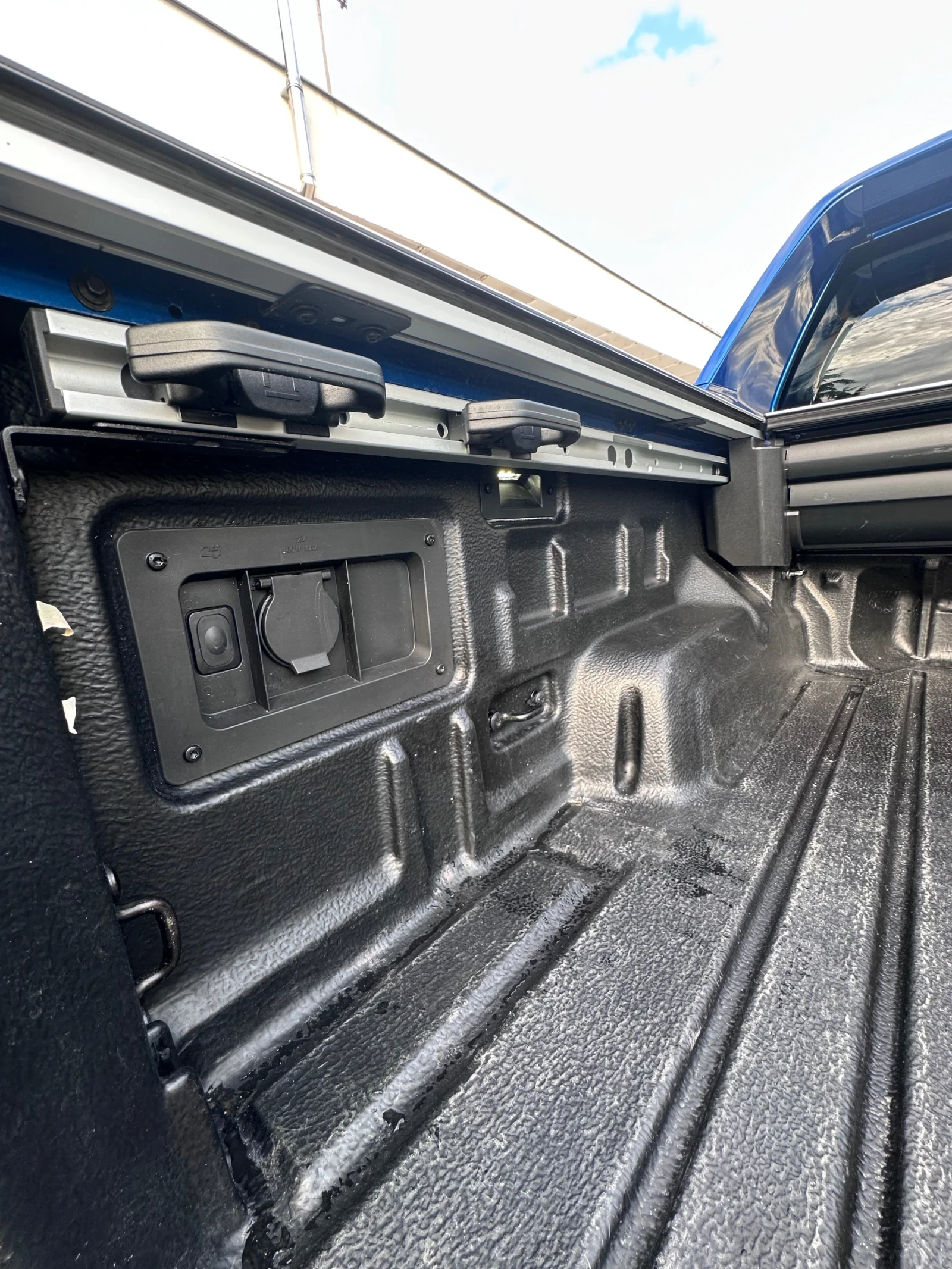 VW Amarok, снимка 11 - Автомобили и джипове - 56321626