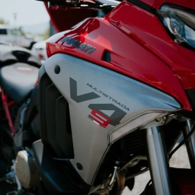 Ducati Multistrada V4 S TRAVEL & RADAR | Mobile.bg    12