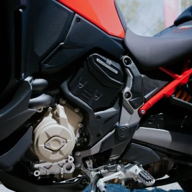 Ducati Multistrada V4 S TRAVEL & RADAR | Mobile.bg    13