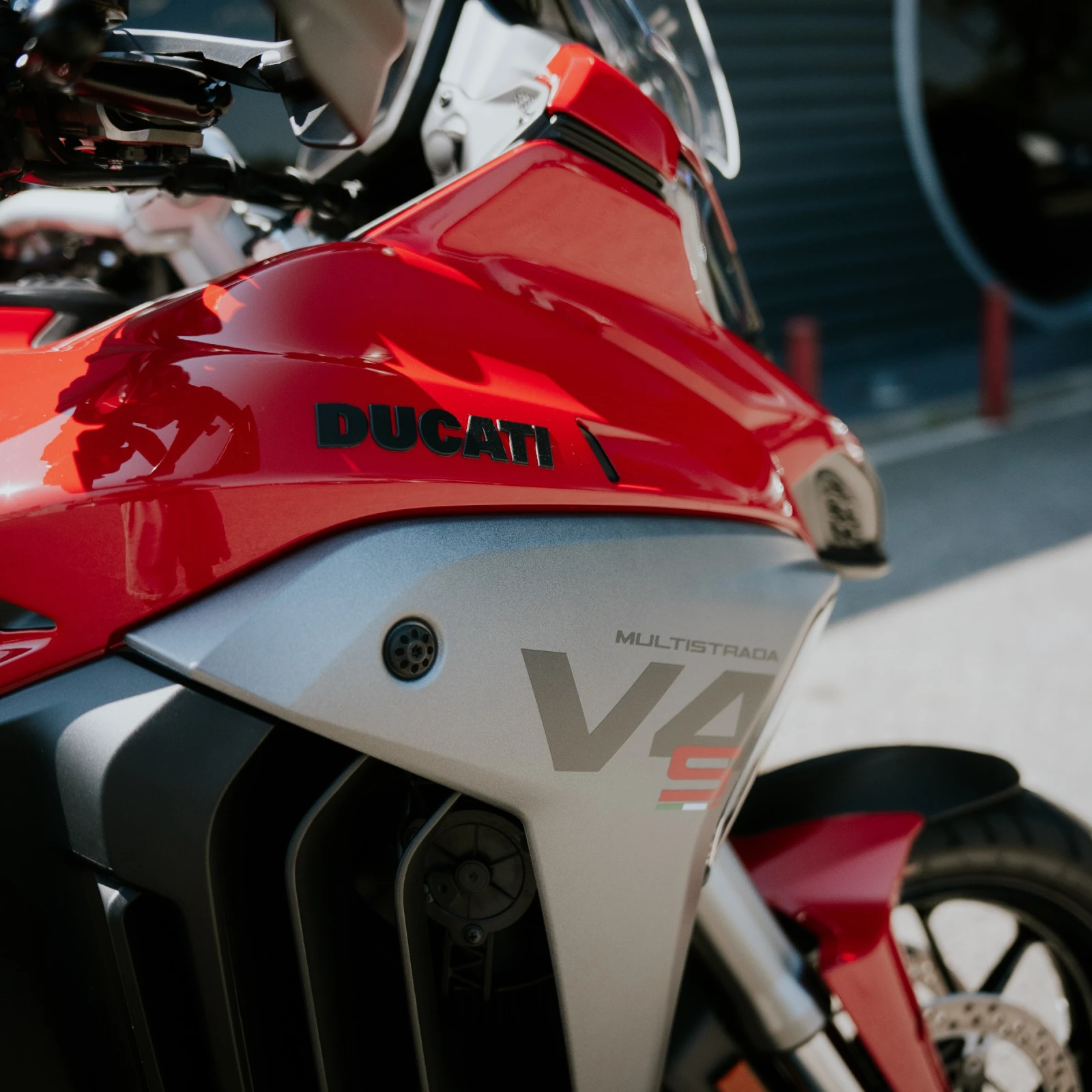 Ducati Multistrada V4 S TRAVEL & RADAR - изображение 4