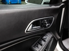 Mercedes-Benz CLA 250 AMG ПАКЕТ / 4 MATIC / ПАМЕТИ, снимка 10