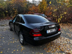 Mercedes-Benz E 220, снимка 6