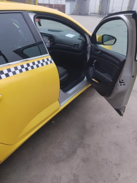 Renault Megane 1.3TCe 140 к.с, снимка 4