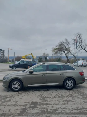 Skoda Superb 2.0 TDI 150 к.с. DSG, снимка 3