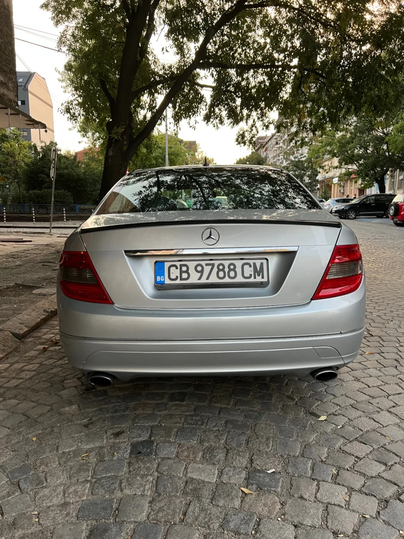 Mercedes-Benz C 320 CDI, снимка 5 - Автомобили и джипове - 47725333