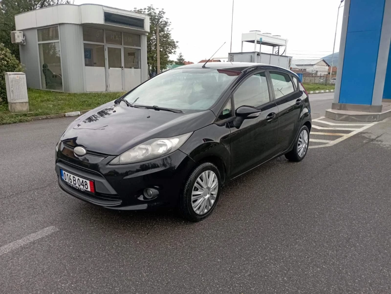 Ford Fiesta, снимка 2 - Автомобили и джипове - 47743373