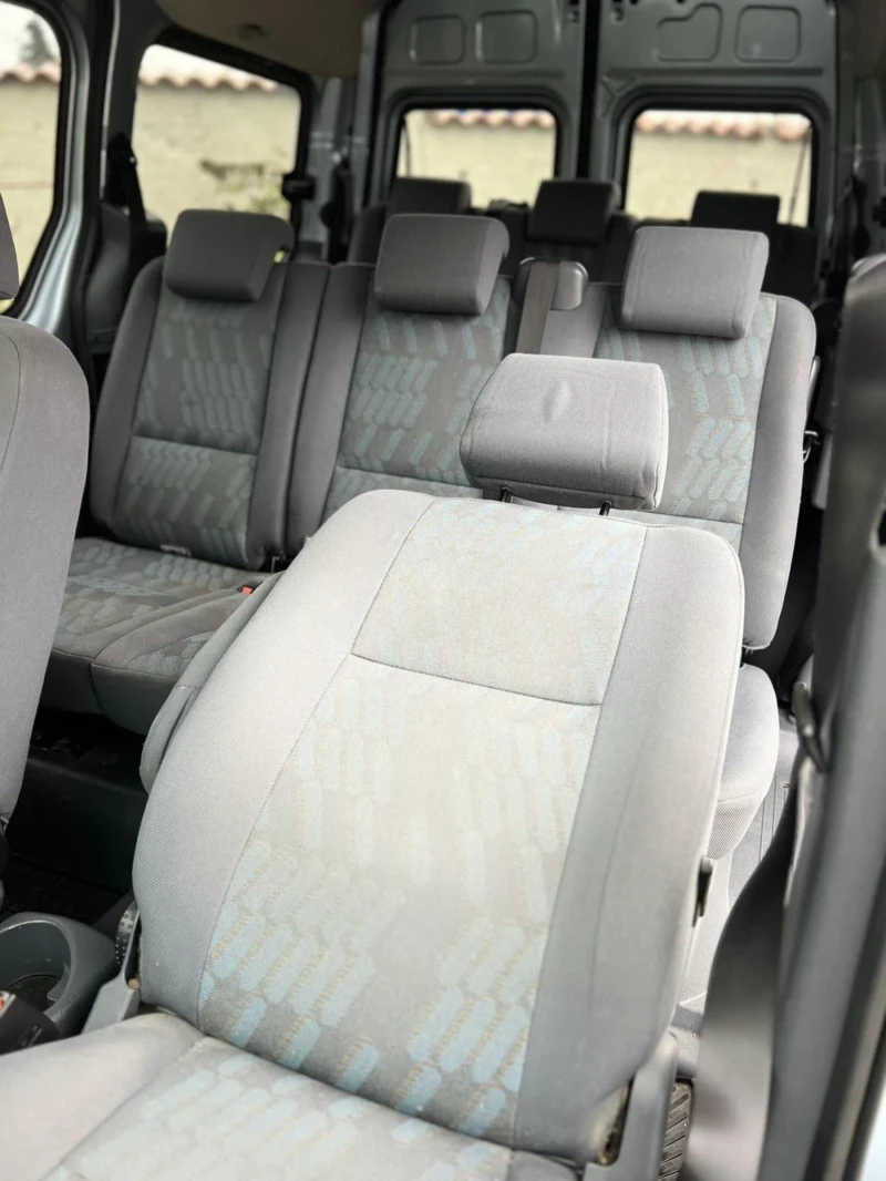 Ford Connect 8 местен макси, снимка 10 - Автомобили и джипове - 47981745