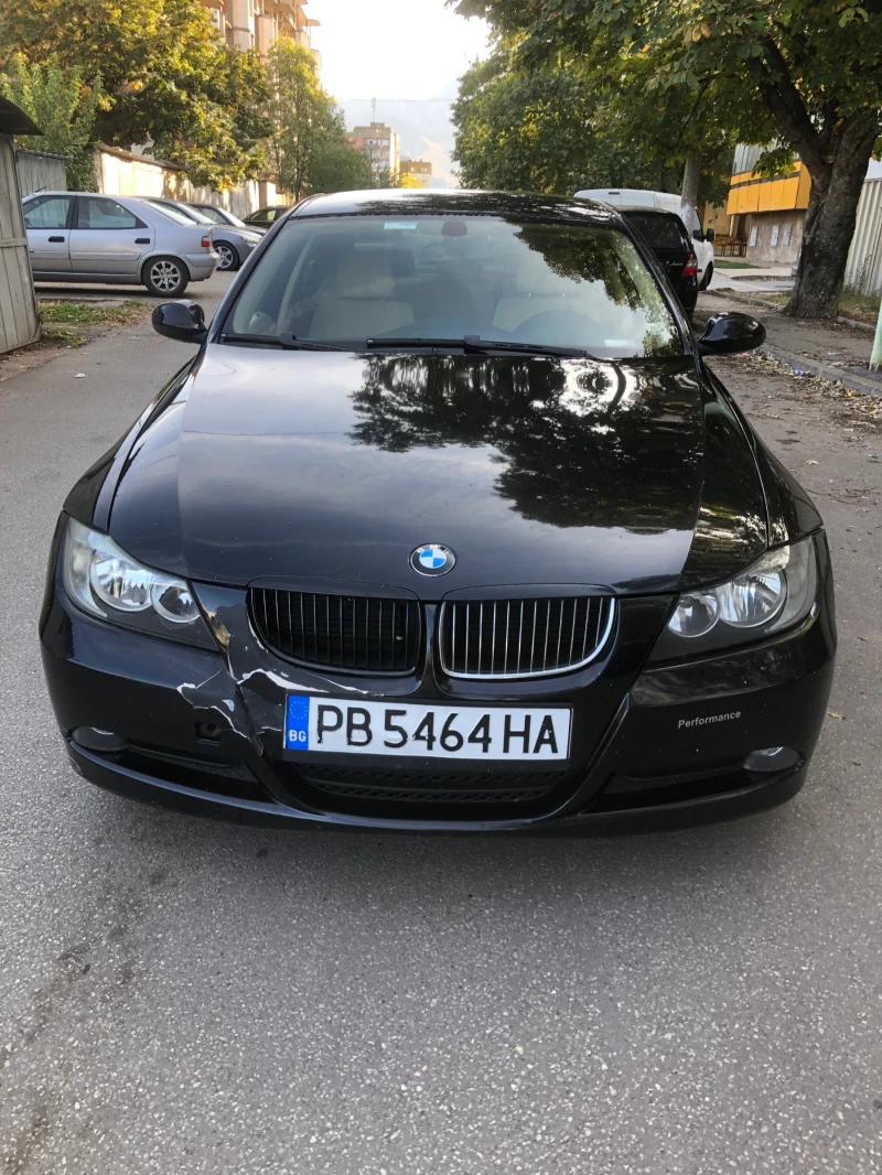 BMW 320, снимка 12 - Автомобили и джипове - 48701784