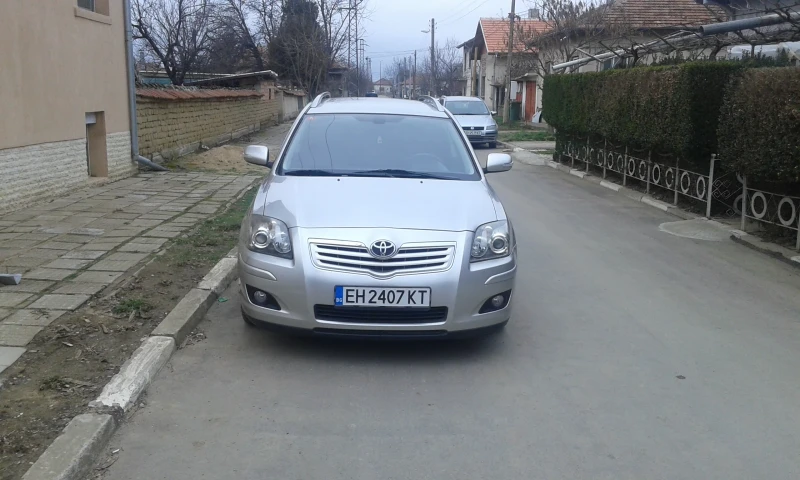 Toyota Avensis, снимка 1 - Автомобили и джипове - 48598139