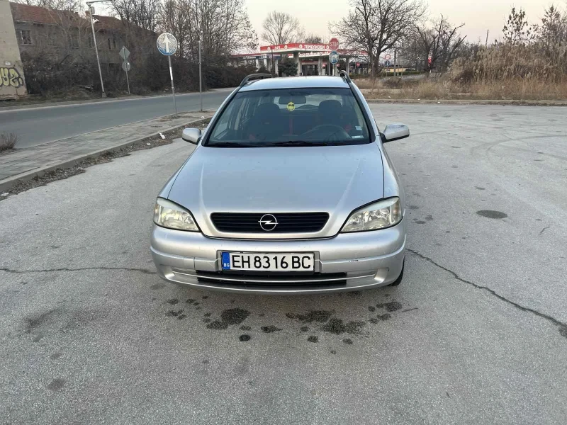 Opel Astra, снимка 1 - Автомобили и джипове - 49029400