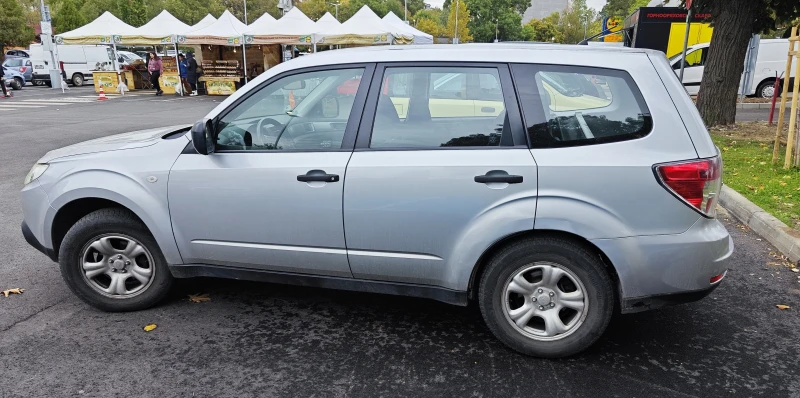 Subaru Forester, снимка 5 - Автомобили и джипове - 52112292