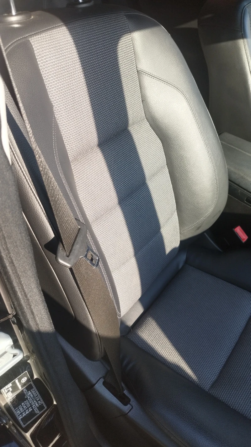 Mercedes-Benz C 220, снимка 8 - Автомобили и джипове - 52070099