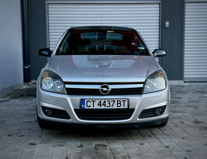 Opel Astra 1.7 CDTI, снимка 2 - Автомобили и джипове - 52797149