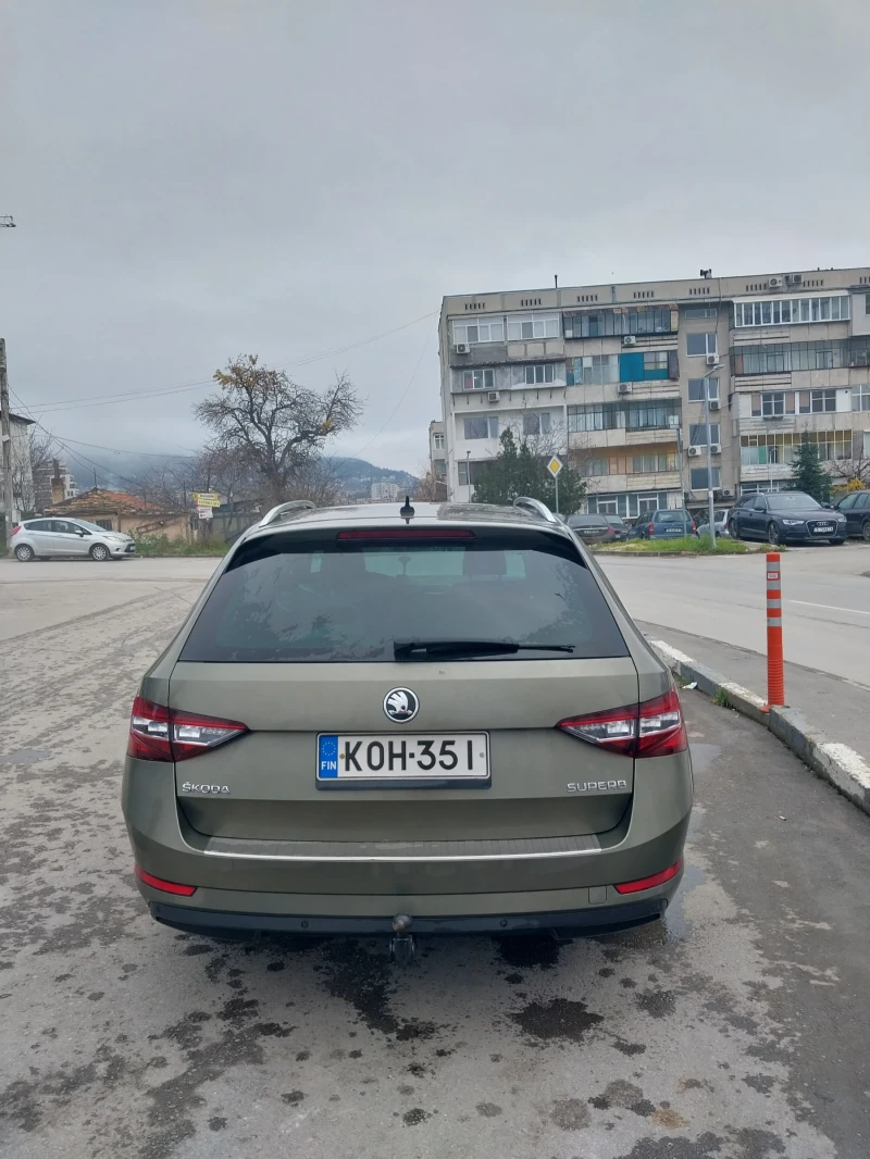 Skoda Superb 2.0 TDI 150 к.с. DSG, снимка 5 - Автомобили и джипове - 52875245