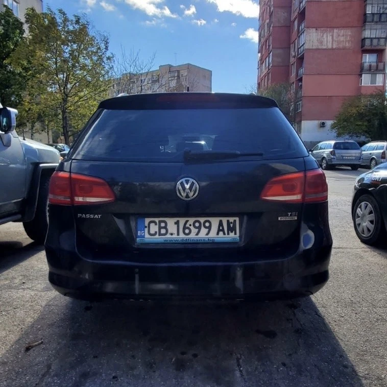 VW Passat 1.4 TSI DSG ECOFUEL 150к.с., снимка 5 - Автомобили и джипове - 48184806