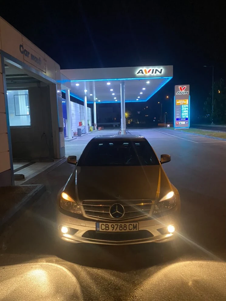 Mercedes-Benz C 320 CDI, снимка 1 - Автомобили и джипове - 47725333