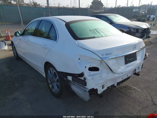Mercedes-Benz C 300  - изображение 5