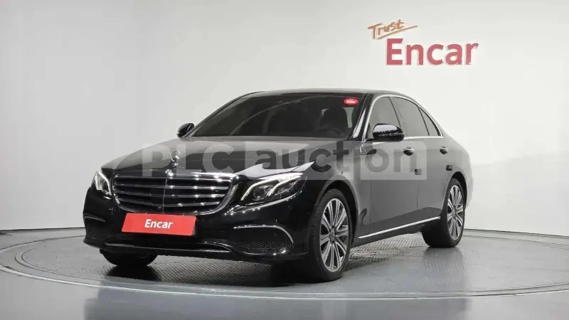 Mercedes-Benz E 400 4MATIC/ОБДУХВАНЕ/ПАНОРАМА/BURMESTER/360
