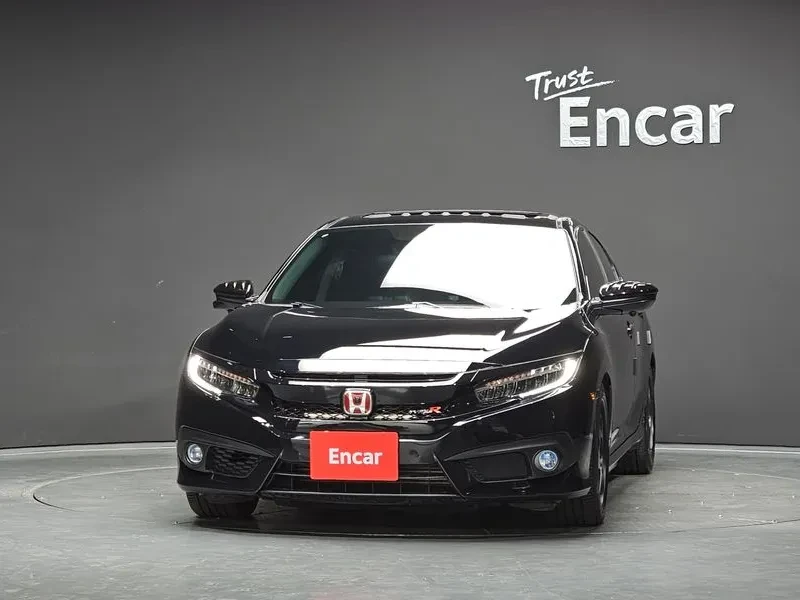 Honda Civic 1.5 10Th Generation, снимка 3 - Автомобили и джипове - 56016218