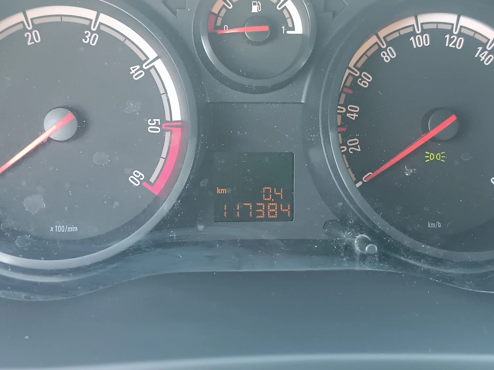 Opel Corsa 1, 3 DT УНИКАТ - изображение 9