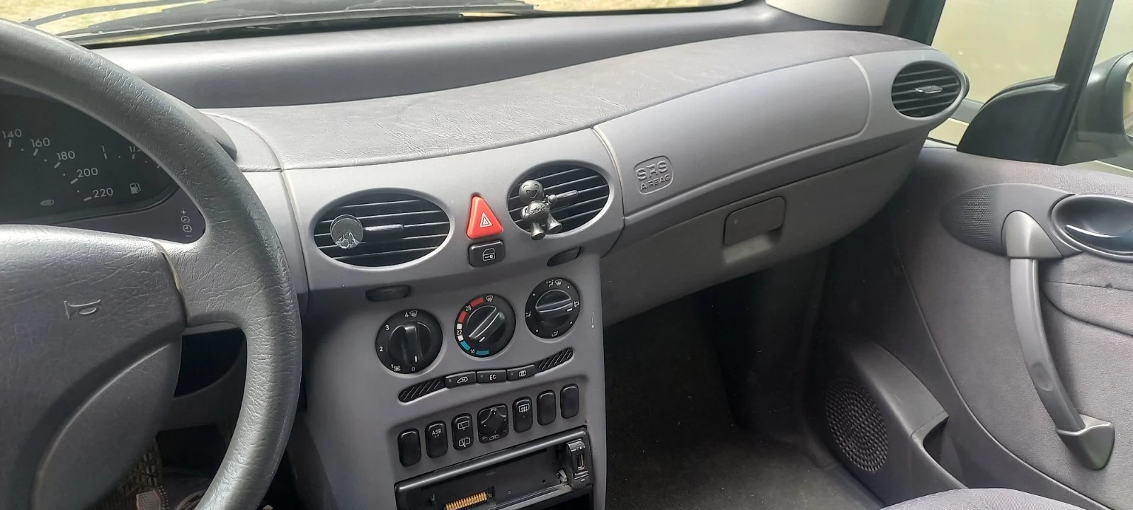 Mercedes-Benz A 140  - изображение 9