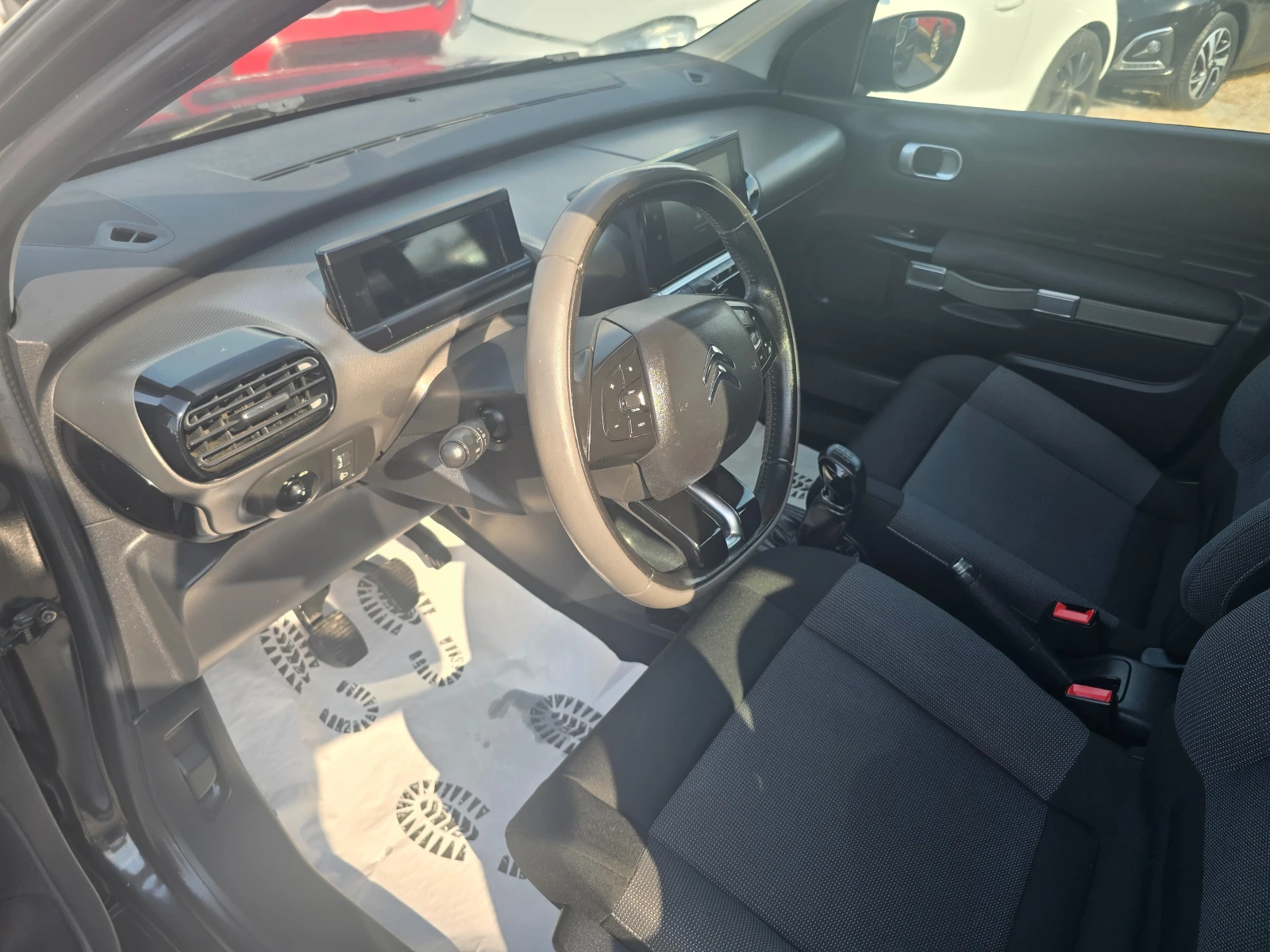Citroen C4 Cactus 1.6HDI-100K.C-NAVI-EURO-6 - изображение 9