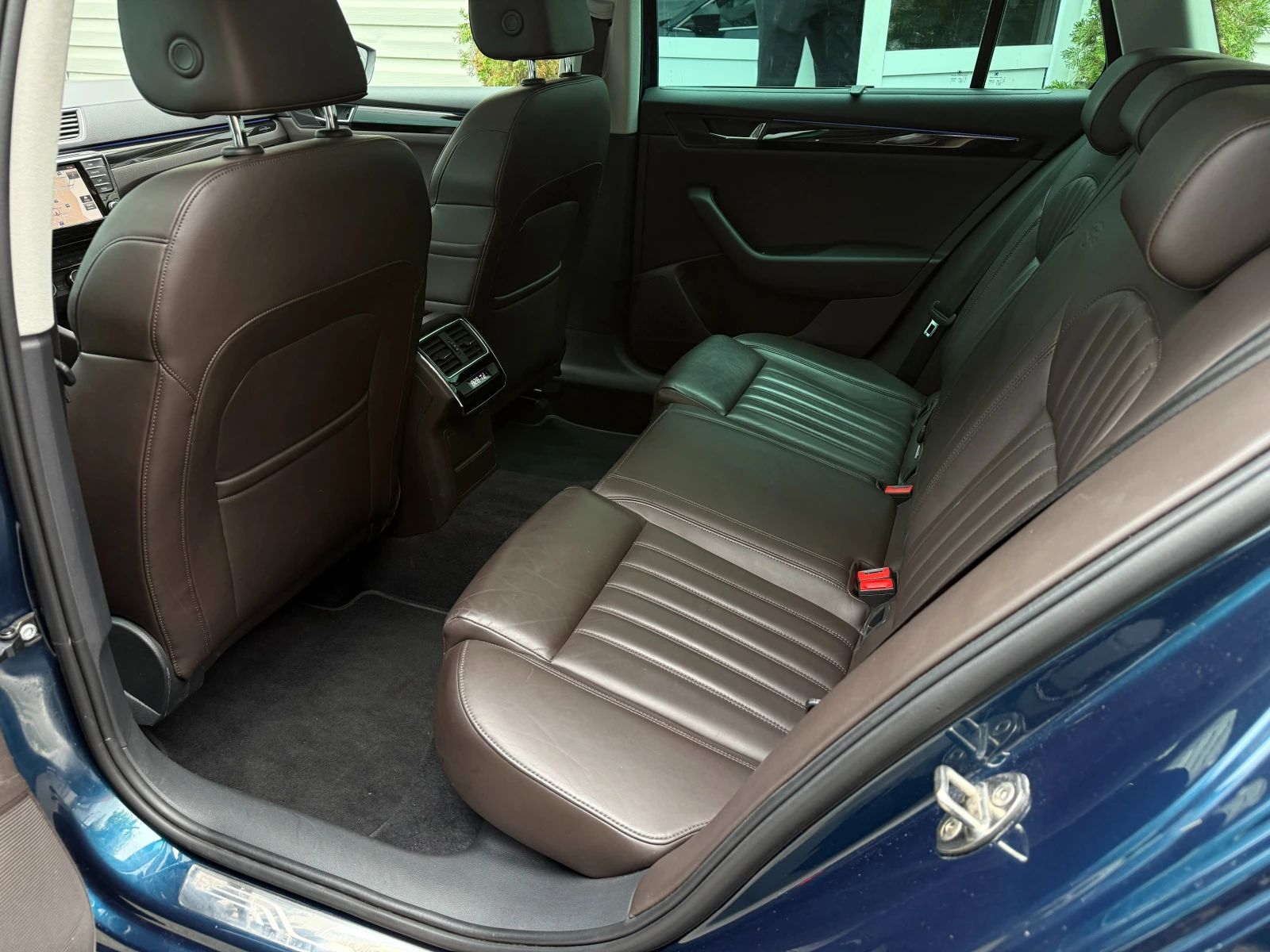 Skoda Superb 190к.с* Laurin&Klemen* СЕРВИЗНА КНИЖКА С ПЪЛНА ИС- - изображение 9