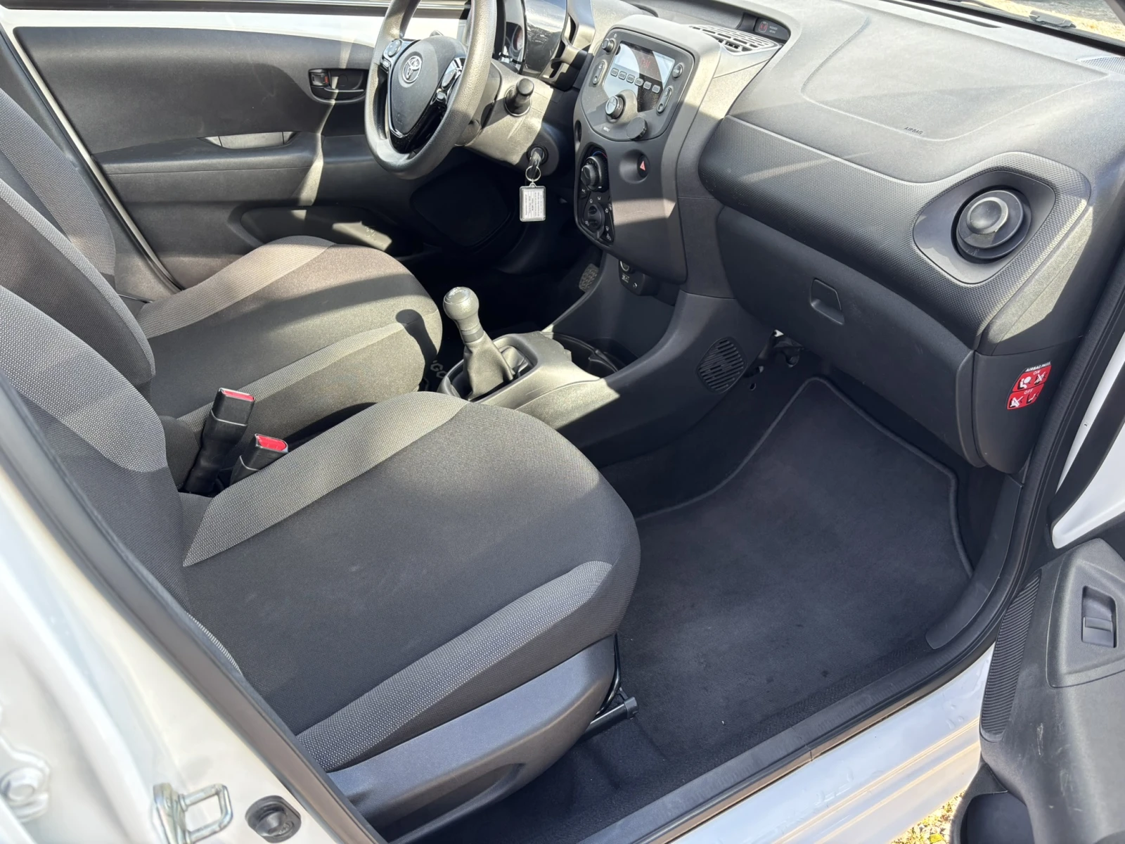 Toyota Aygo Aygo-X 1.0 72 hp | Mobile.bg   10