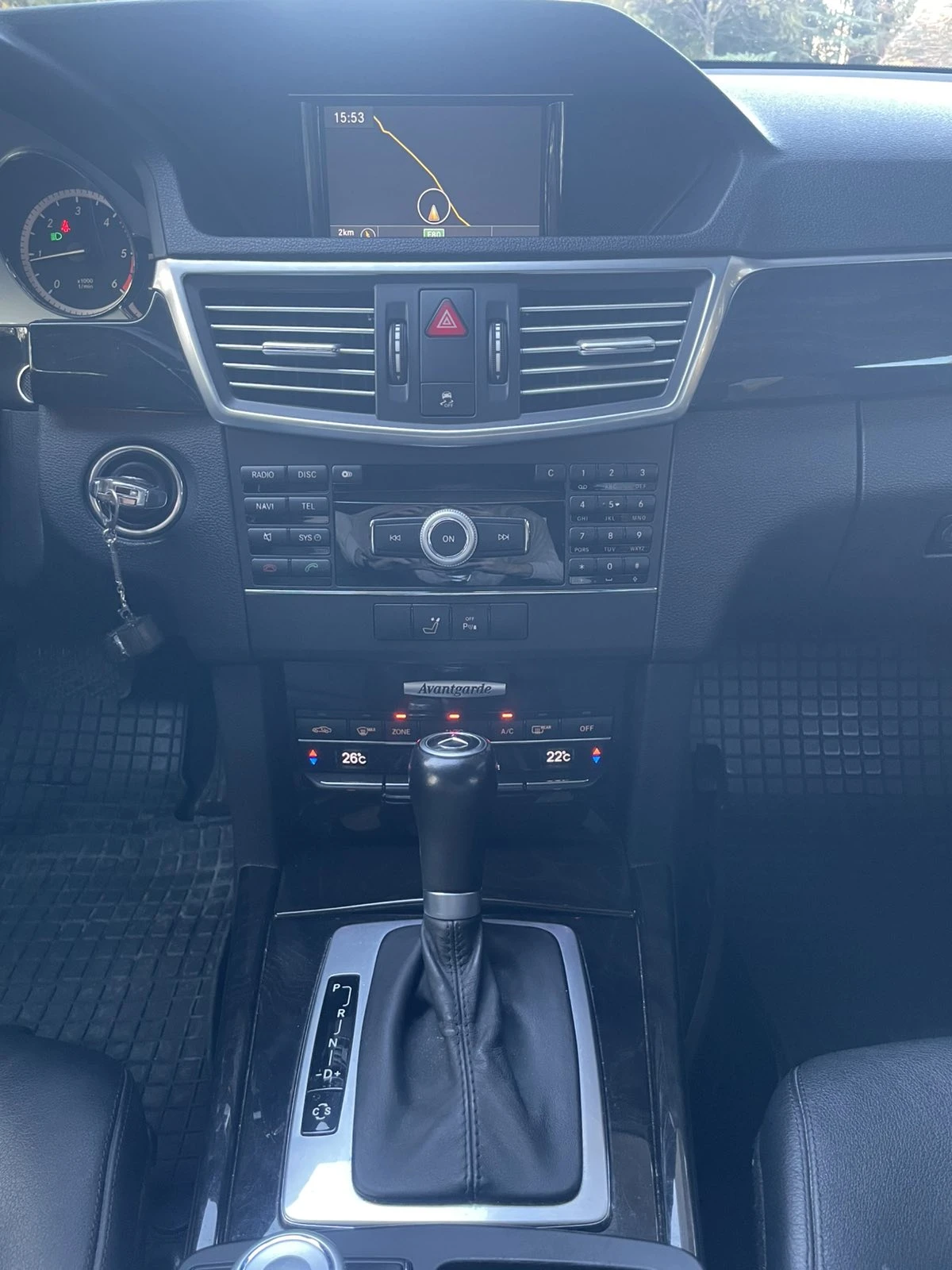 Mercedes-Benz E 220 BLUEEFFICIENCY *  *  | Mobile.bg   14