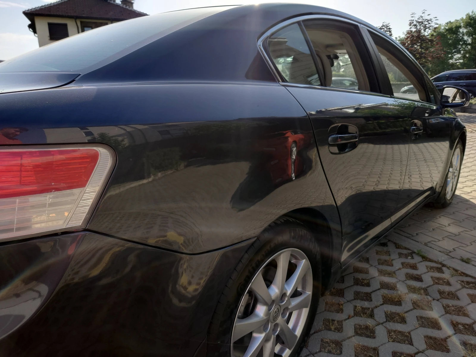 Toyota Avensis  - изображение 3