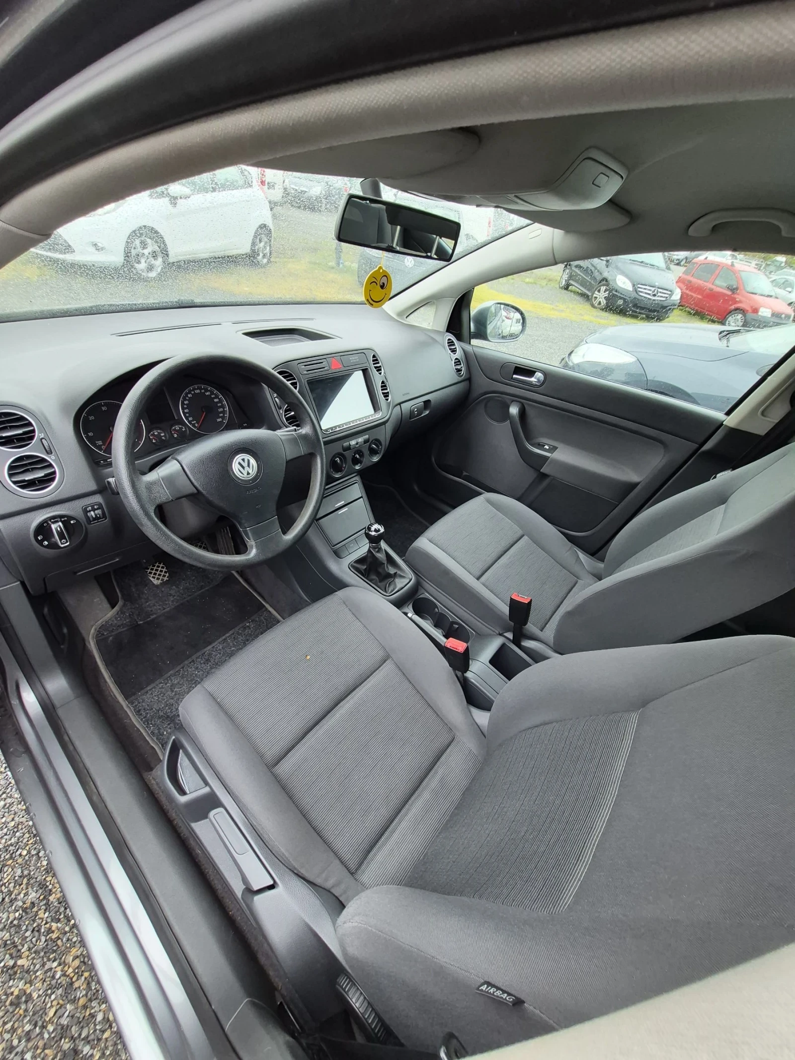 VW Golf Plus 1.9 TDI 105к.с , снимка 9 - Автомобили и джипове - 53583276