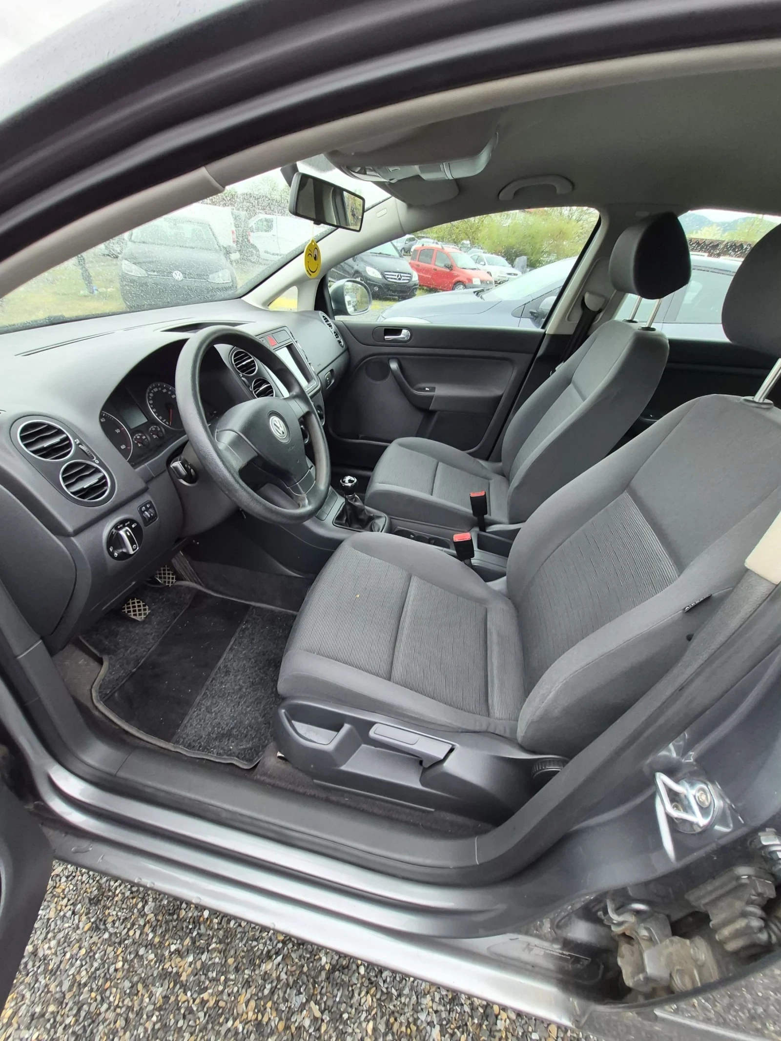 VW Golf Plus 1.9 TDI 105к.с , снимка 8 - Автомобили и джипове - 53583276