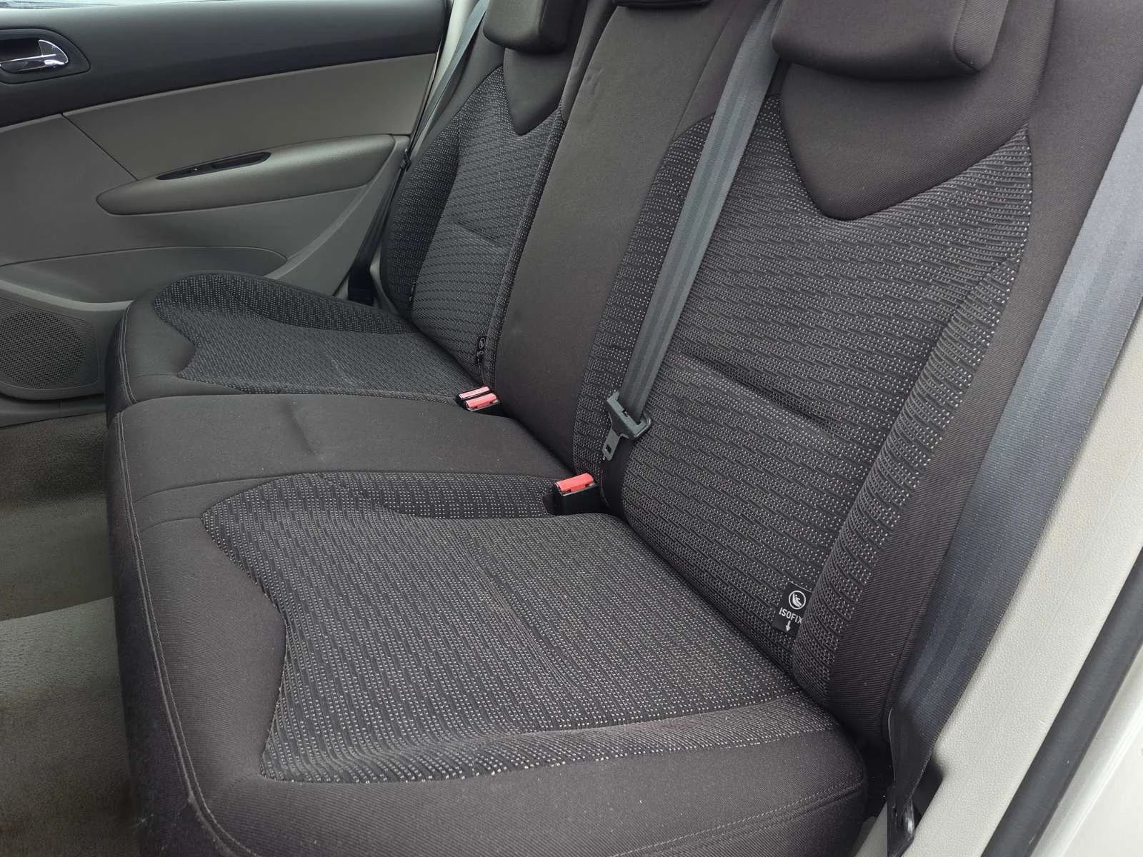 Peugeot 308 1.6HDI - изображение 10