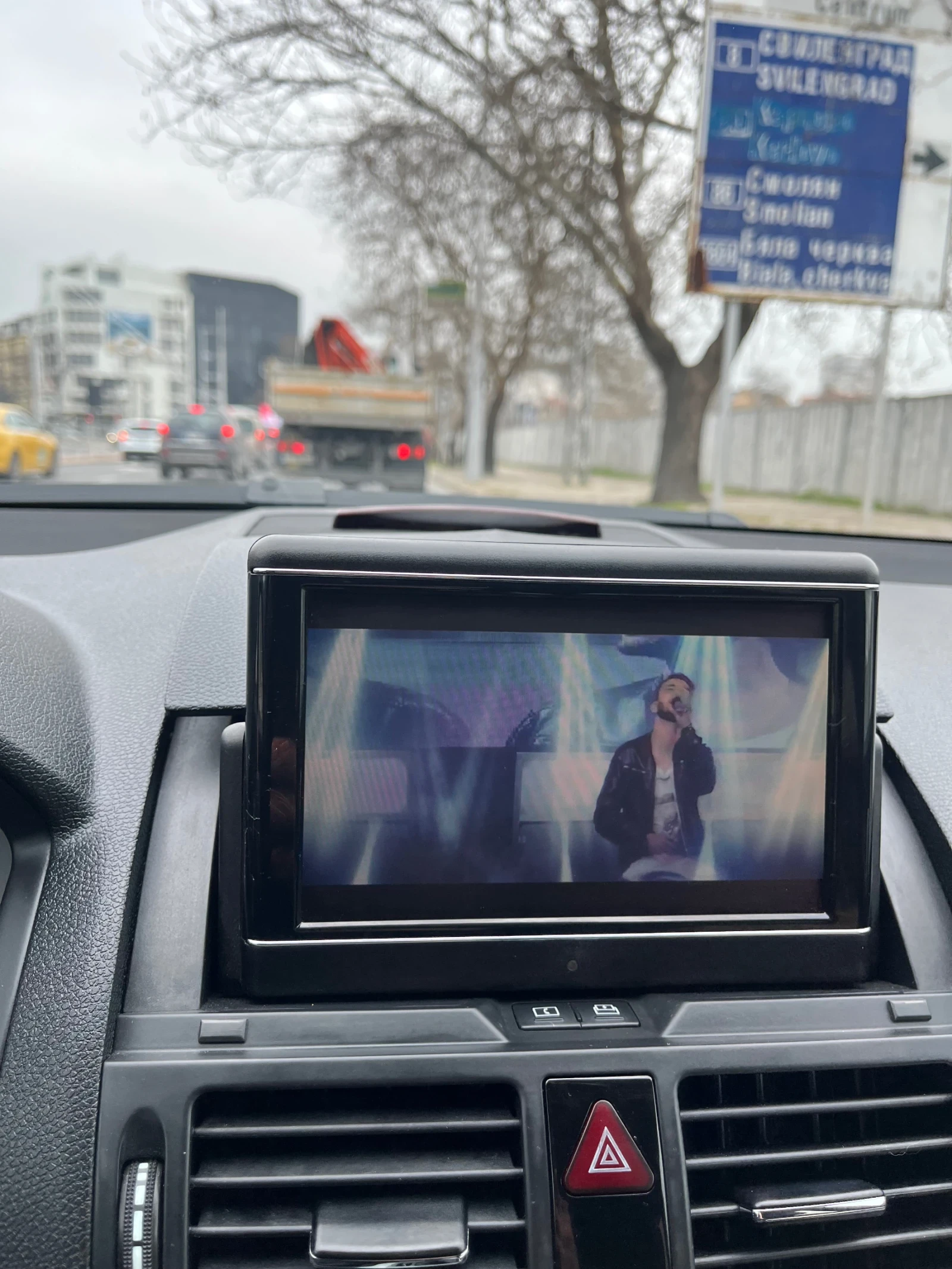 Mercedes-Benz C 220, снимка 10 - Автомобили и джипове - 53999625