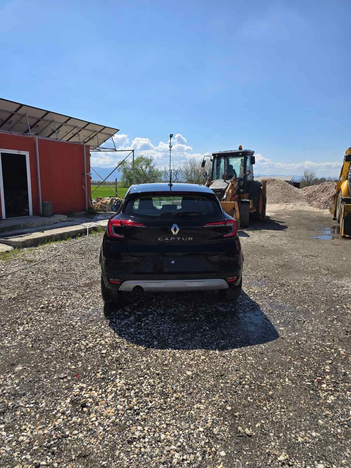 Renault Captur TCE 95, снимка 4 - Автомобили и джипове - 54098453