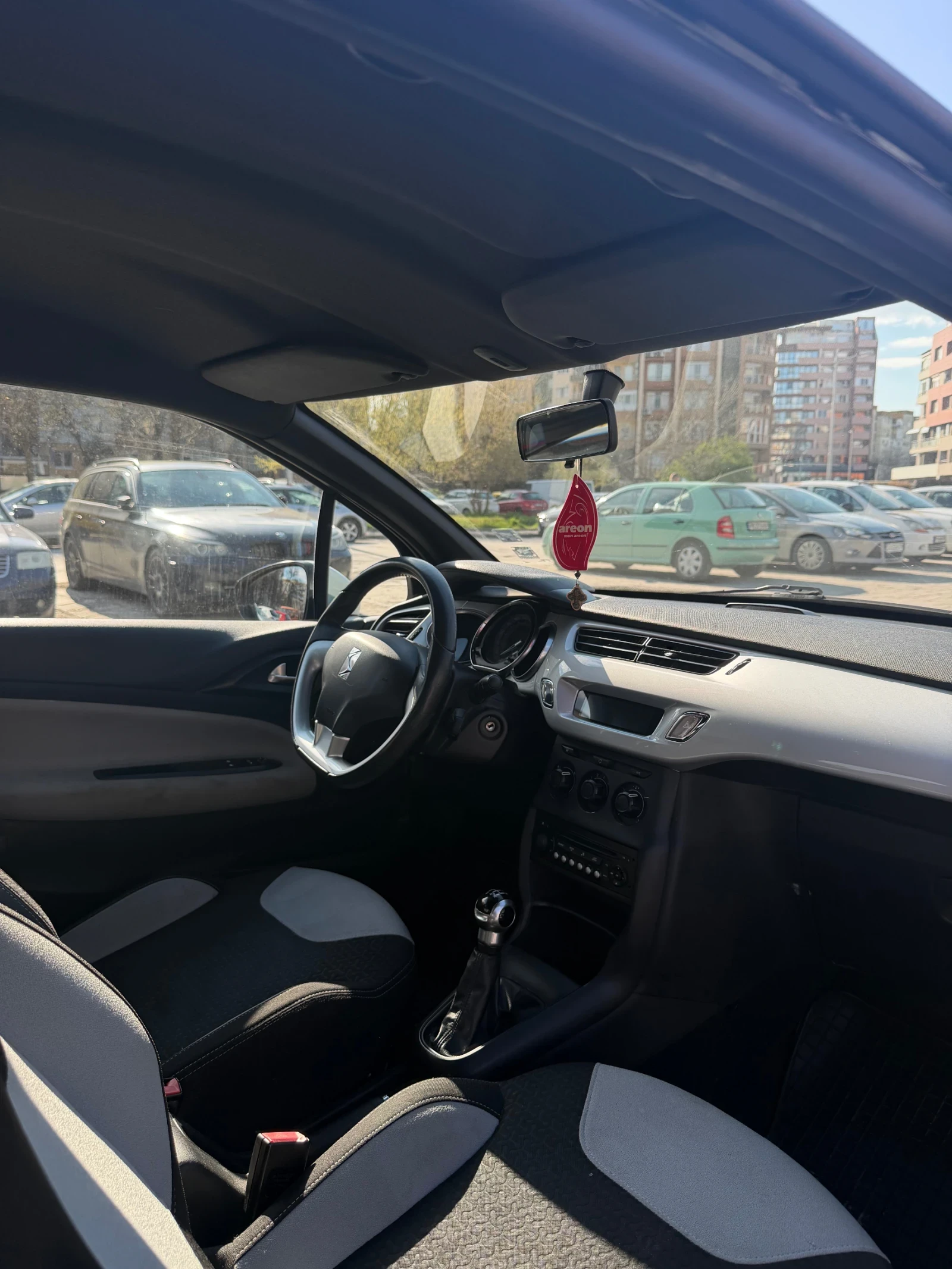 Citroen DS3, снимка 7 - Автомобили и джипове - 54100039