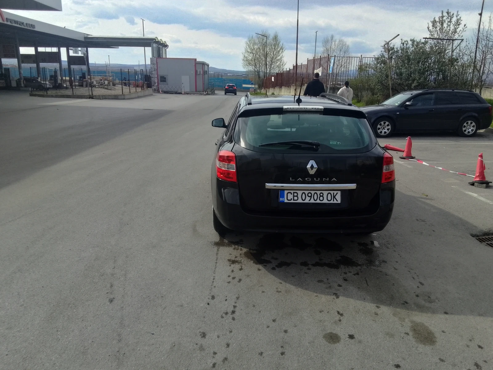 Renault Laguna 3, снимка 11 - Автомобили и джипове - 54248886