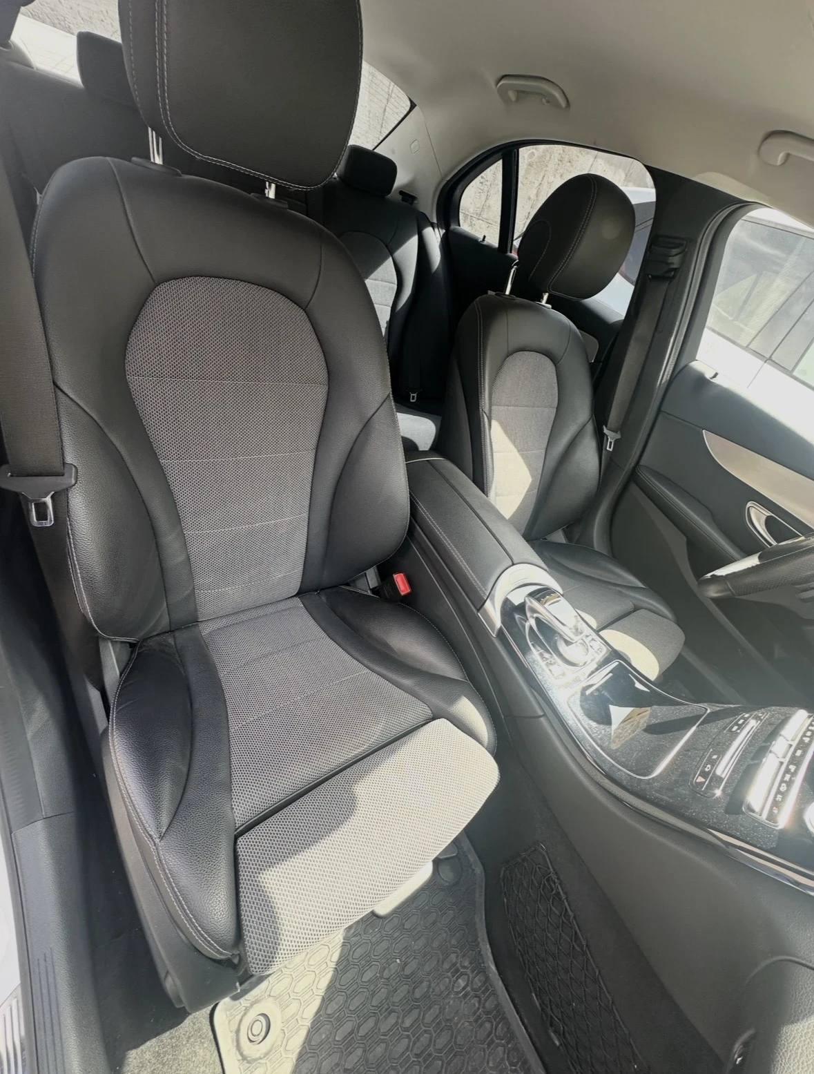 Mercedes-Benz C 200, снимка 5 - Автомобили и джипове - 54459576
