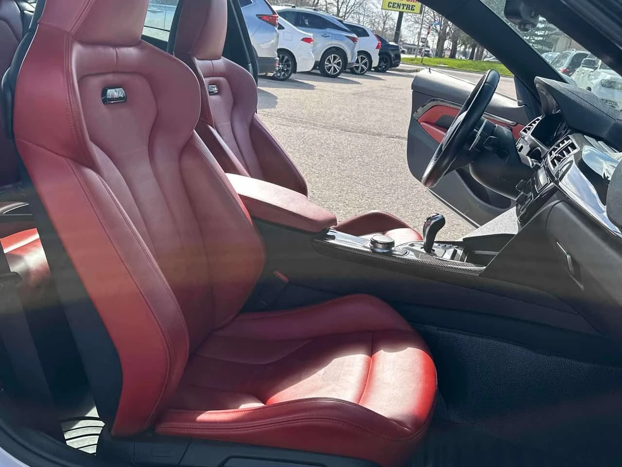 BMW M4 * Coupe * АВТОКРЕДИТ БЕЗ ПЪРВОНАЧАЛНА ВНОСКА* , снимка 12 - Автомобили и джипове - 54559919