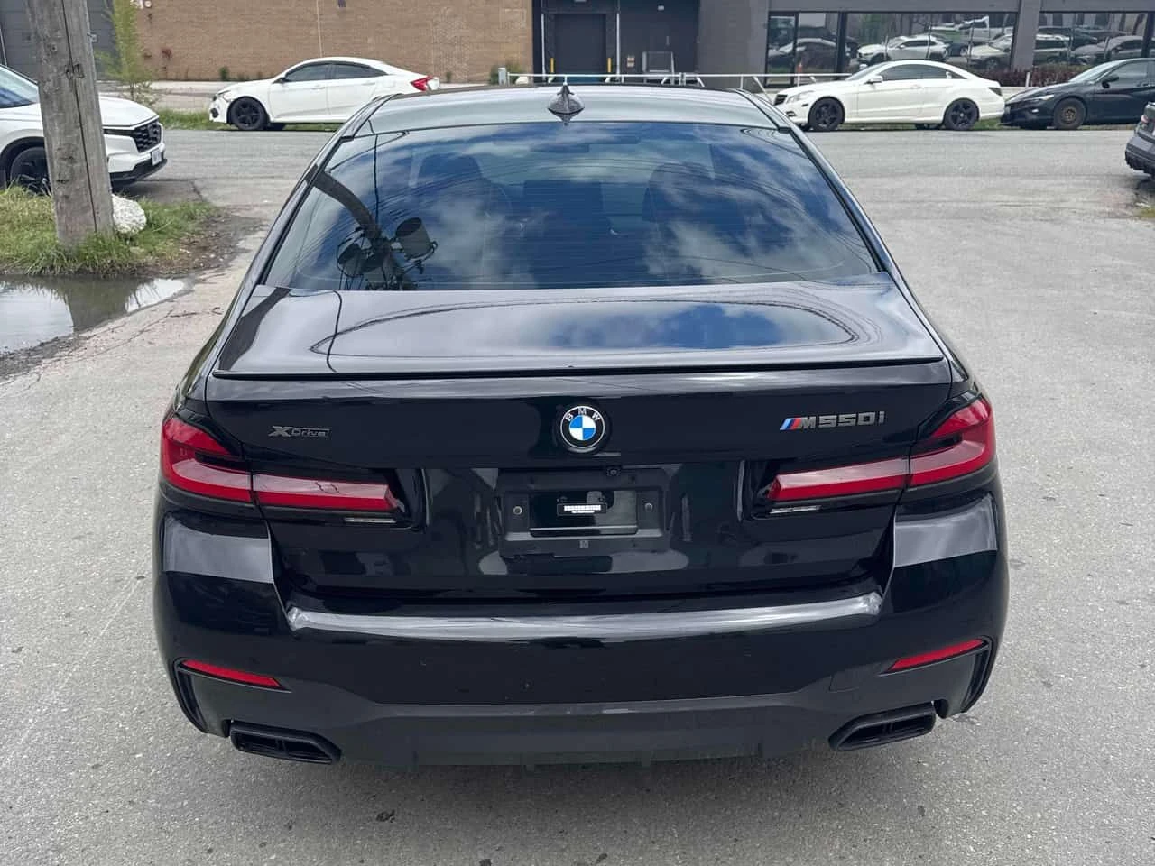 BMW 550 | 360| HUD| HAR/KAR| ПОДГР| ОБДУХ| ШИБИДАХ| CARFAX, снимка 5 - Автомобили и джипове - 54567144