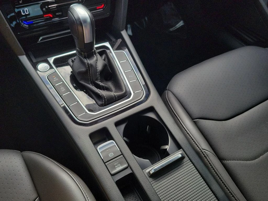 VW Arteon, снимка 13 - Автомобили и джипове - 54678667