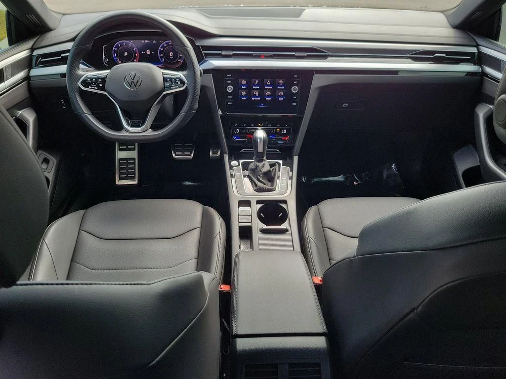 VW Arteon, снимка 4 - Автомобили и джипове - 54678667