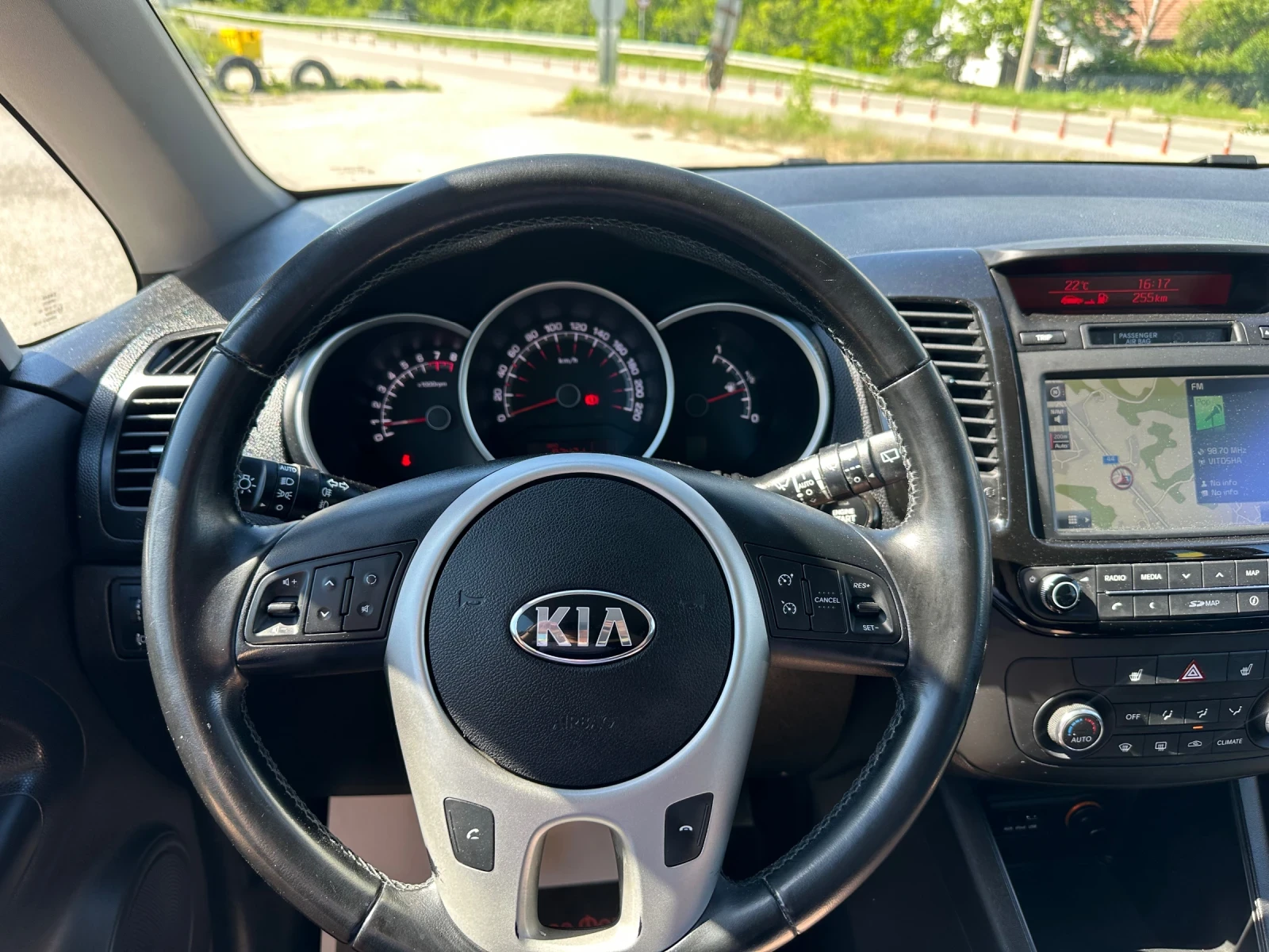 Kia Venga 1.4 2017 90 кс.87 хил. Км.!!!!!!, снимка 12 - Автомобили и джипове - 54722761