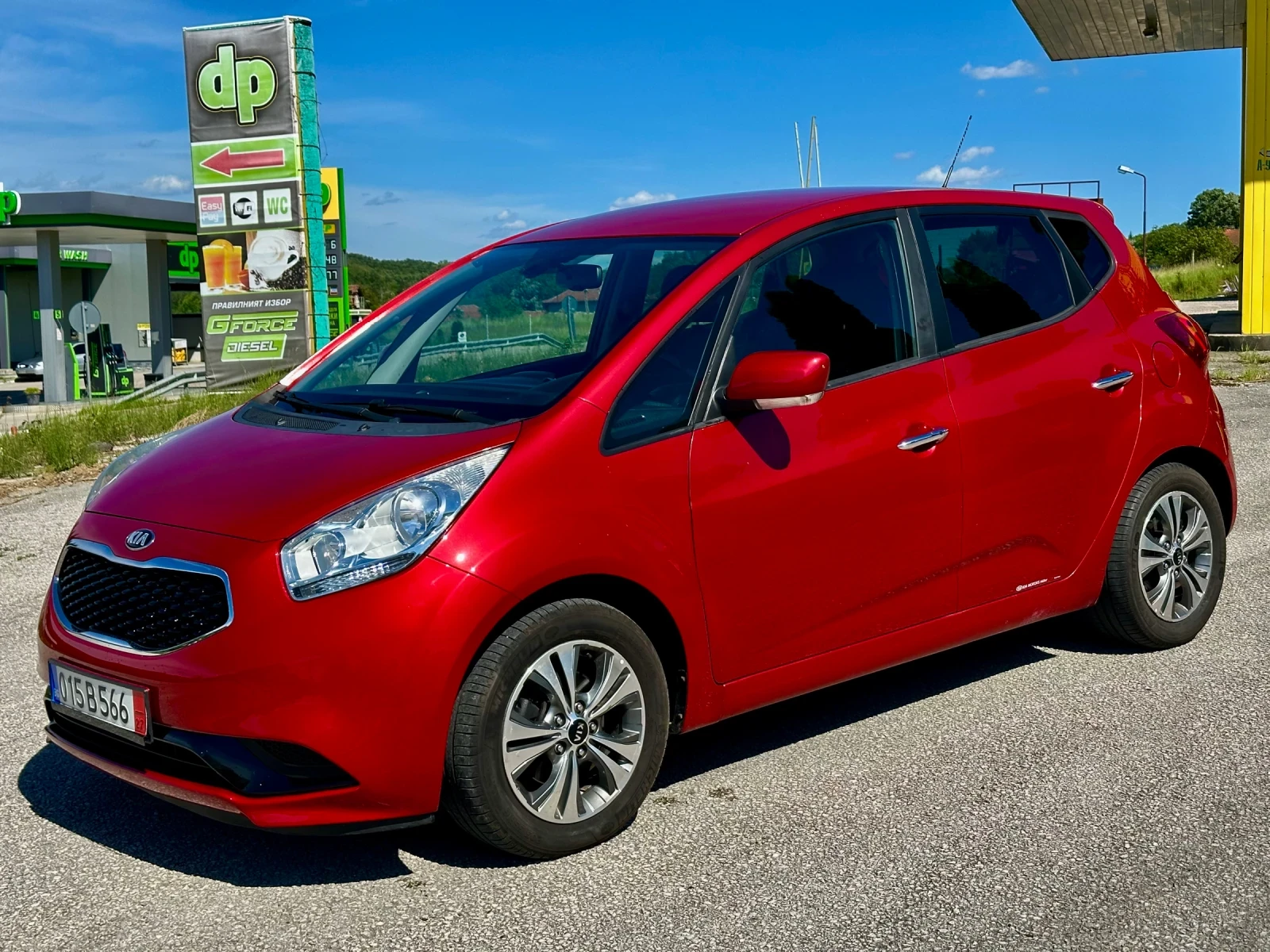 Kia Venga 1.4 2017 90 кс.87 хил. Км.!!!!!!, снимка 3 - Автомобили и джипове - 54722761