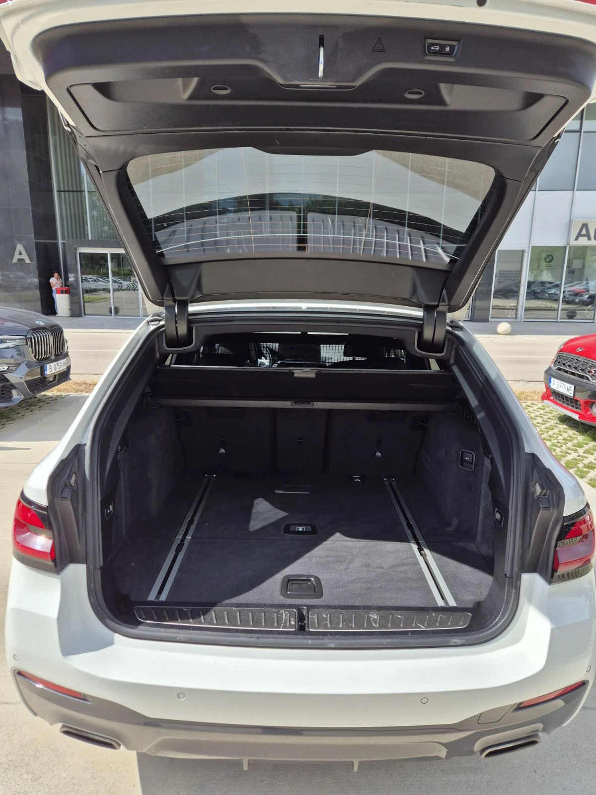 BMW 540 d xDrive Touring, снимка 5 - Автомобили и джипове - 54854284